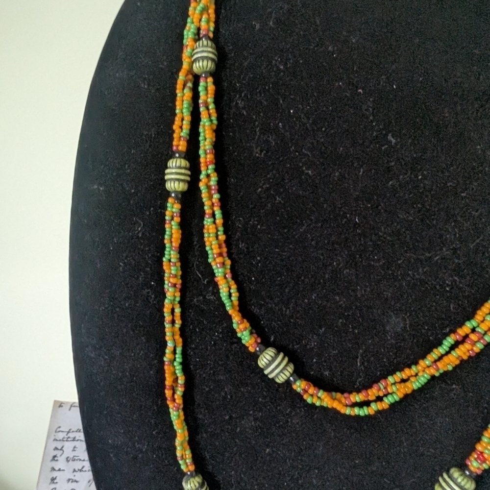 Multicolor Beaded Necklace - Picture 6 of 10